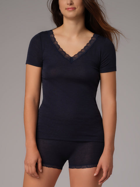 Merino Wool/Silk V-Neck: Womens