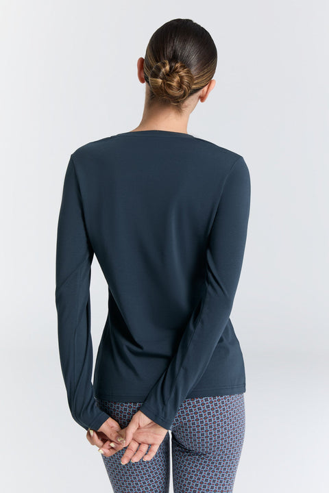 Organic Stretch Long Sleeve V-neck: Womens