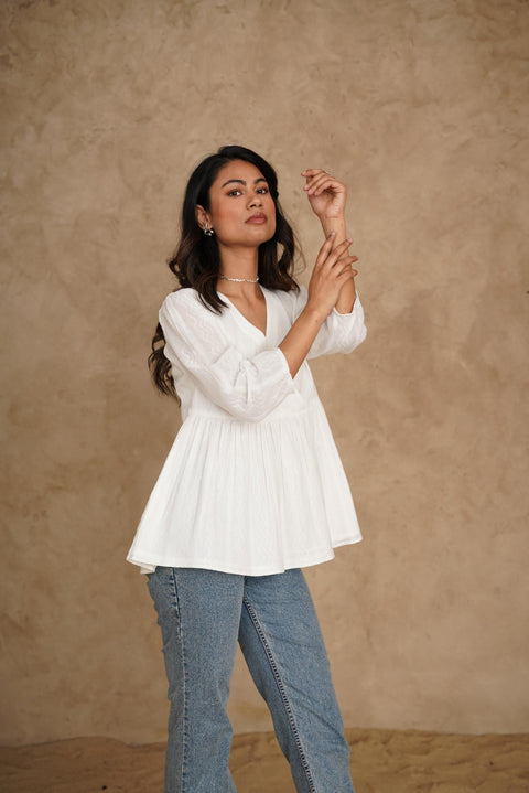 Organic Cotton Textured V-neck Long Sleeve Top: Womens