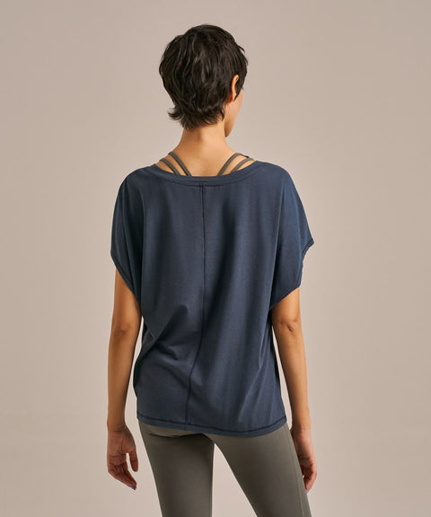 Organic Relaxed V-neck T-shirt: Womens