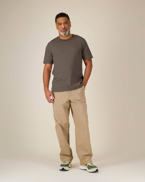 Size: Model is 185cm and wears L