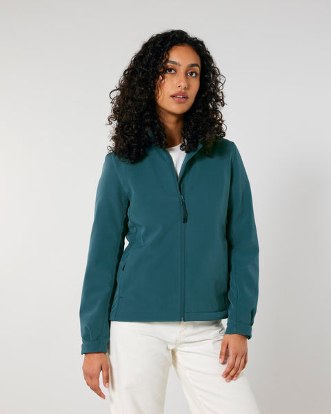 Recycled Softshell Jacket: Womens