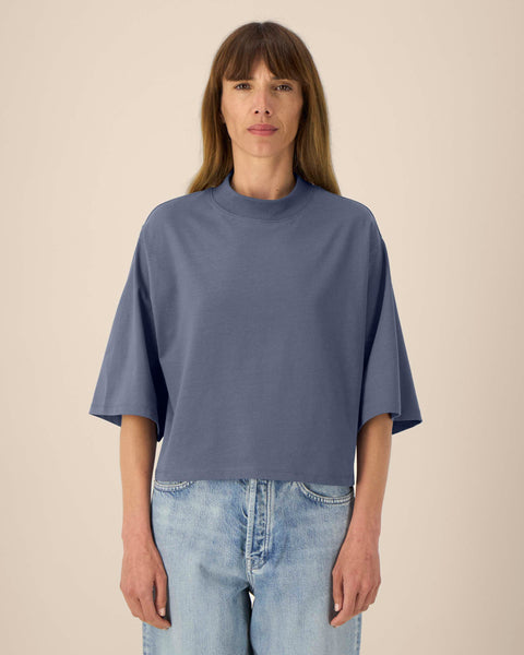 Size: Model is 173cm and wears S