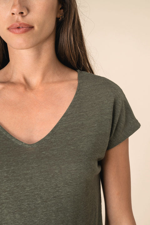 Linen V-Neck T-shirt: Womens