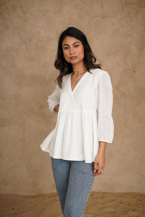 Organic Cotton Textured V-neck Long Sleeve Top: Womens
